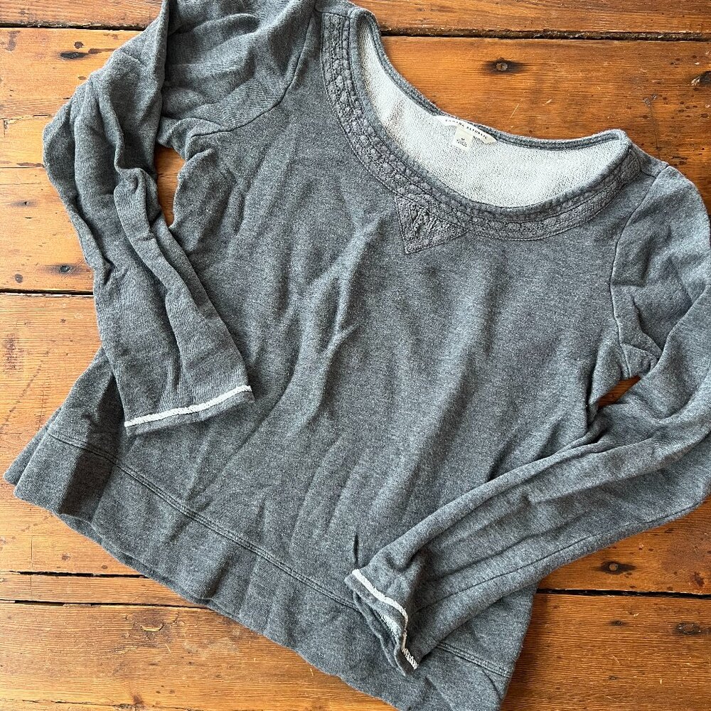 Banana Republic Grey Crewneck Sweatshirt M